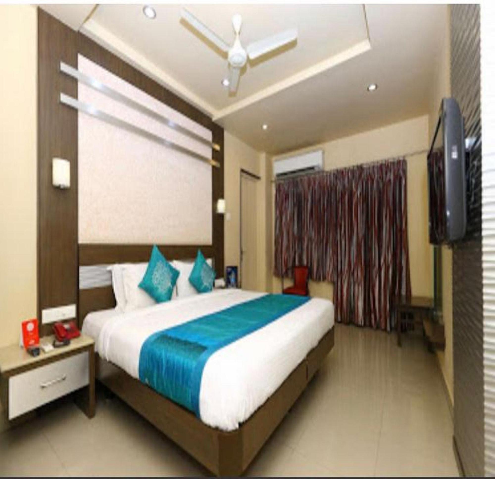 Navaratna Delight Coimbatore Dış mekan fotoğraf
