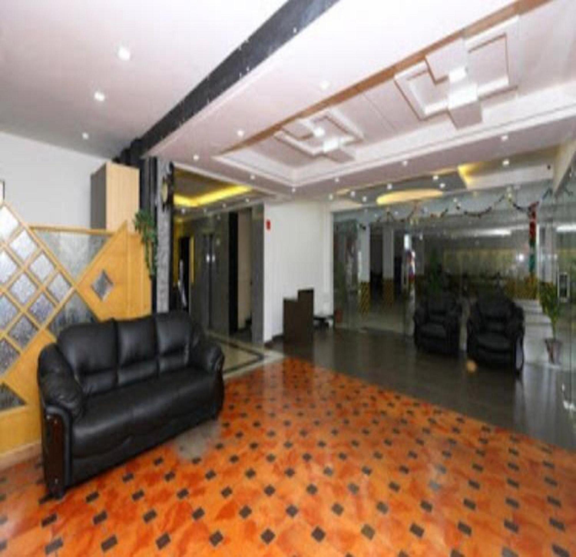 Navaratna Delight Coimbatore Dış mekan fotoğraf